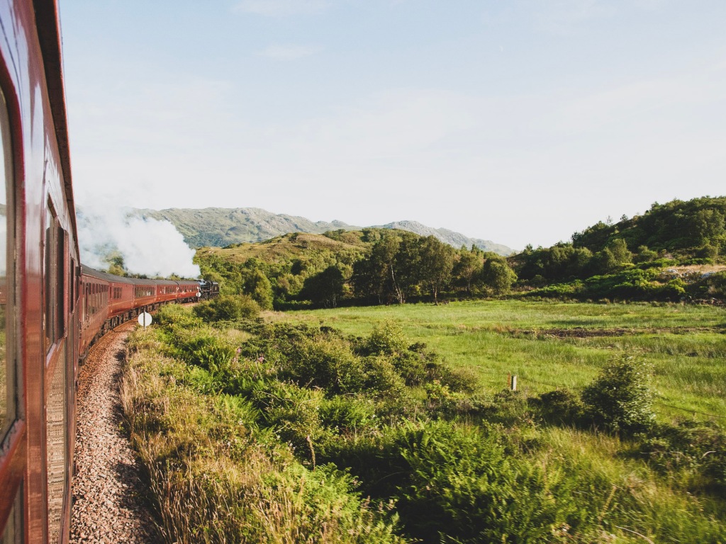 The Jacobite Steam Train, Fort William, Scotland, Hogwarts Express - Leah Loves Culture
